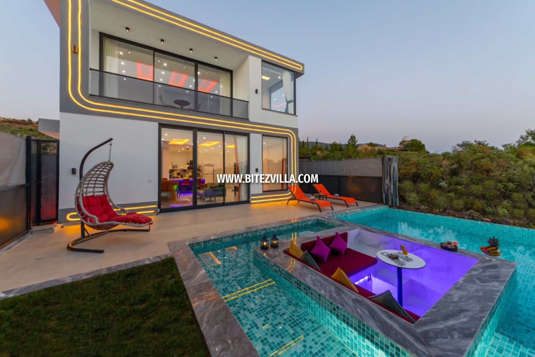 Villa Sisters