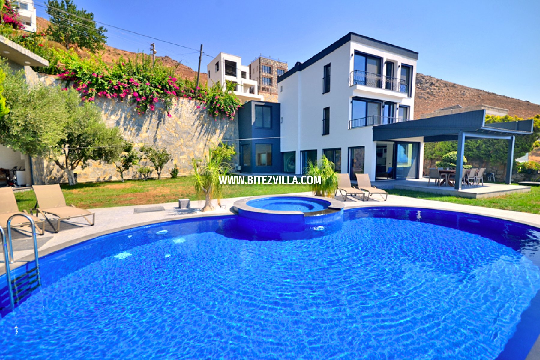 Villa Freedom